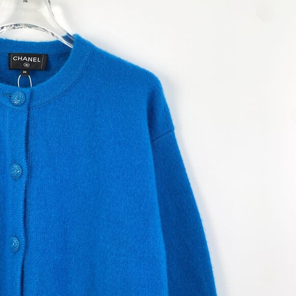 Chanel Blue Wool-Cashmere Blend Single-Breasted Cardigan With Pockets & Button D - Picture 3 of 8
